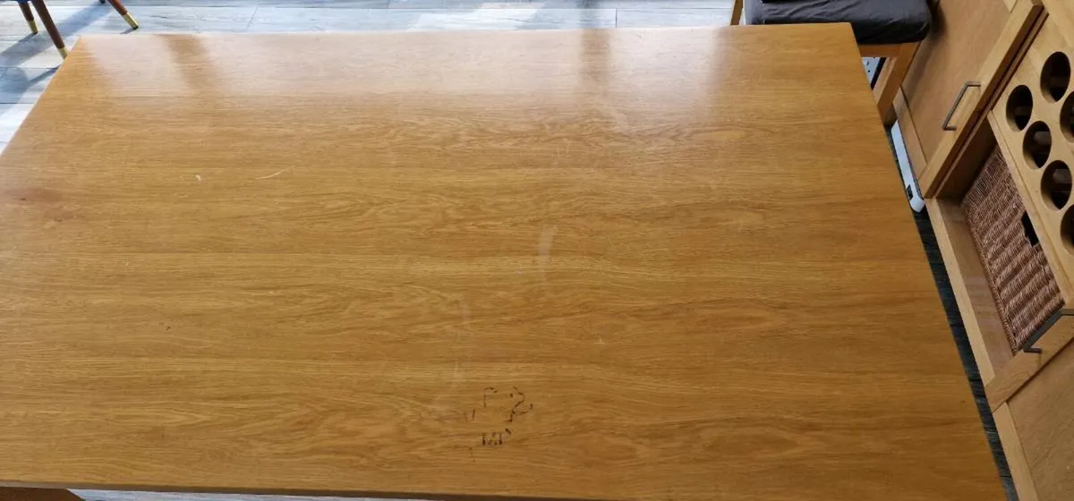 Dinner table - Image 2