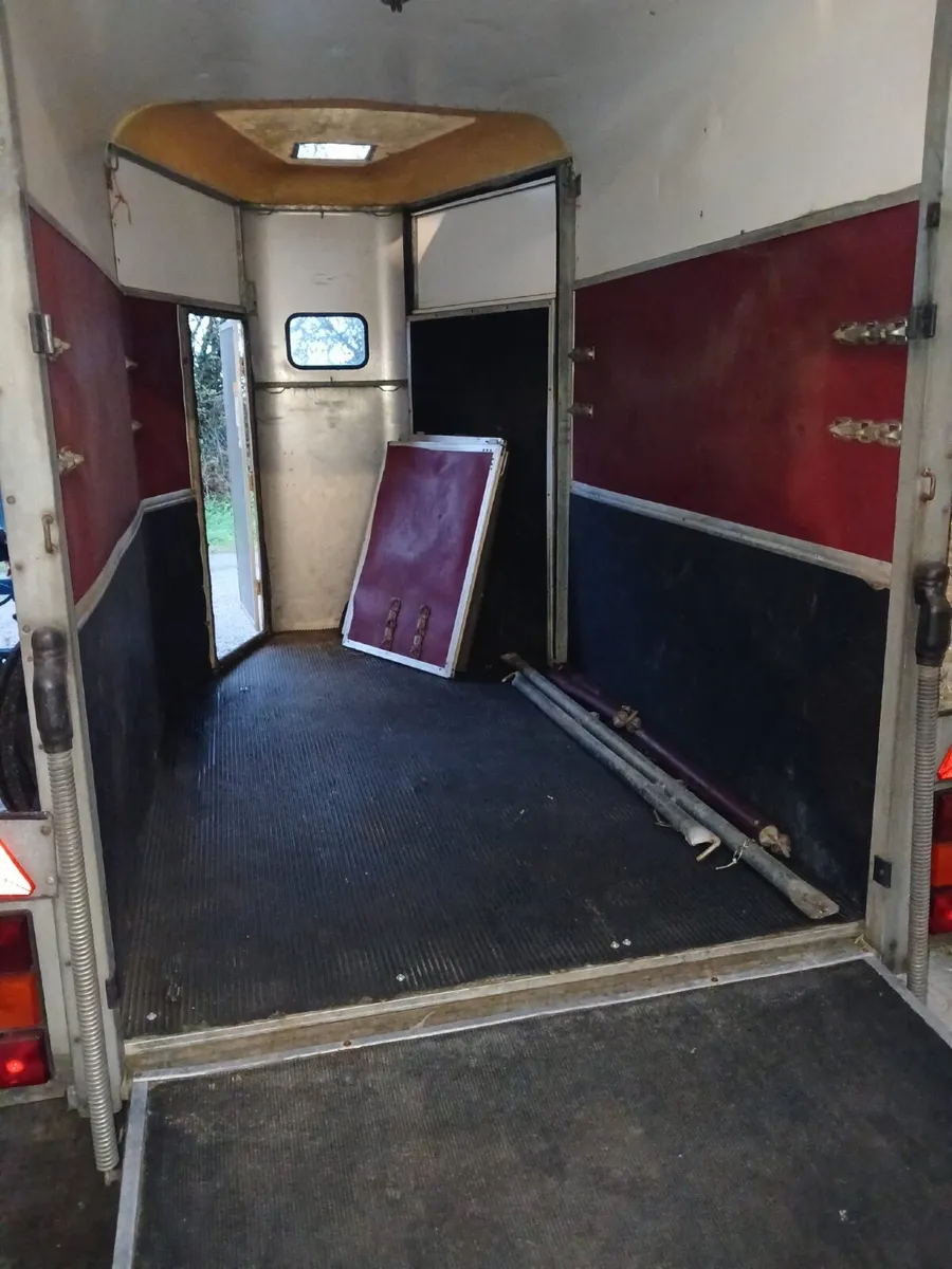 Horse Box , Ifor Williams HB505 - Image 1