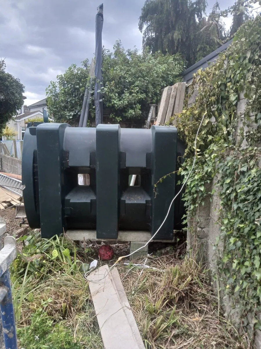 domestic heating oil tank - Image 2