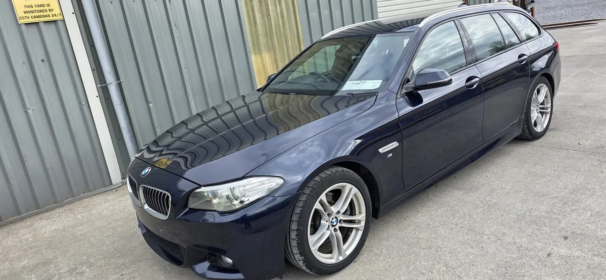 151 BMW 520D M-SPORT ESTATE - Image 1
