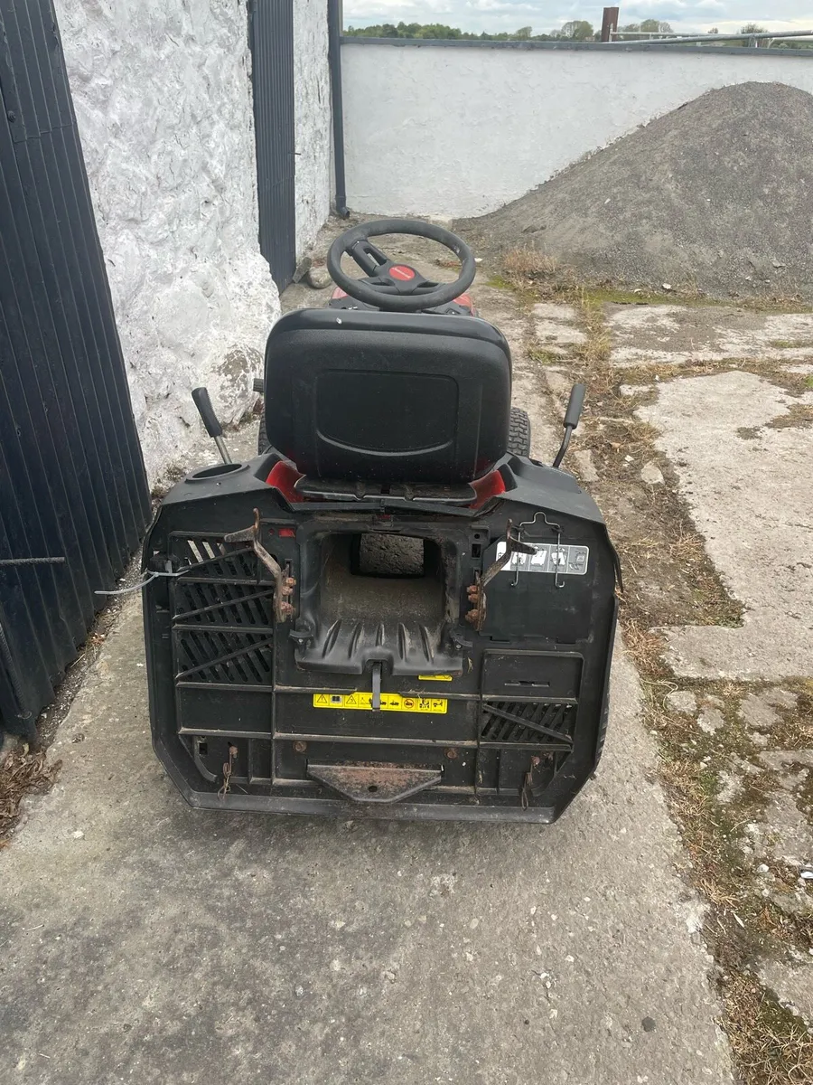 Ride on Mower - Image 2