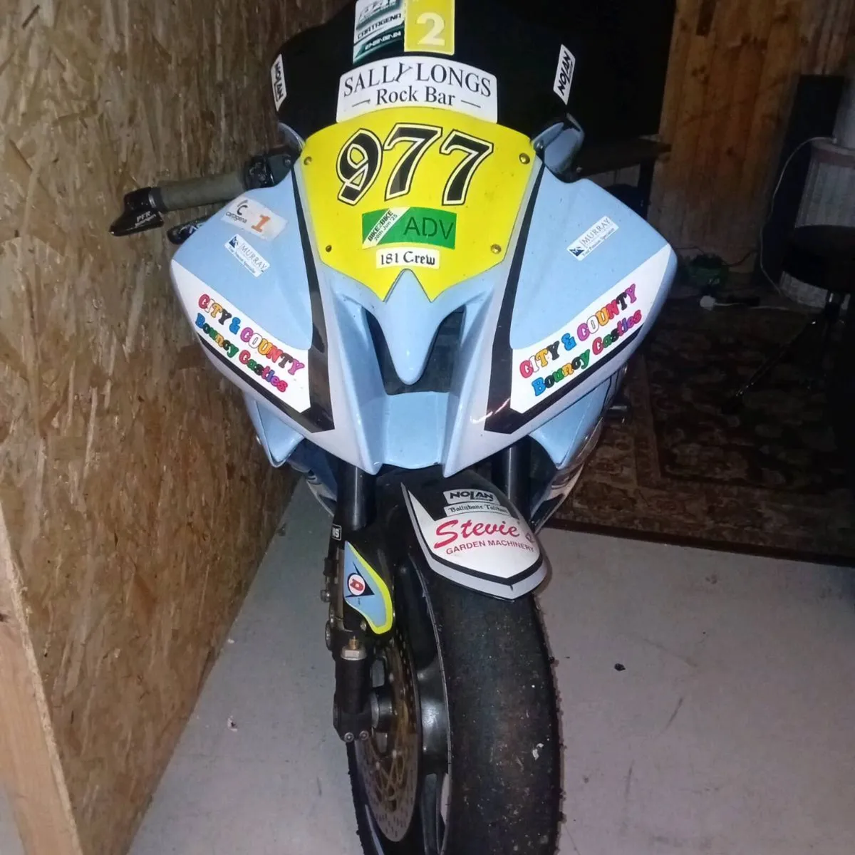 Race Track R6 - Image 1