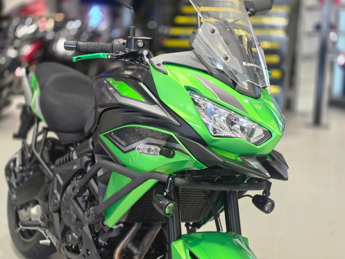 Kawasaki 650 Versys - Image 2