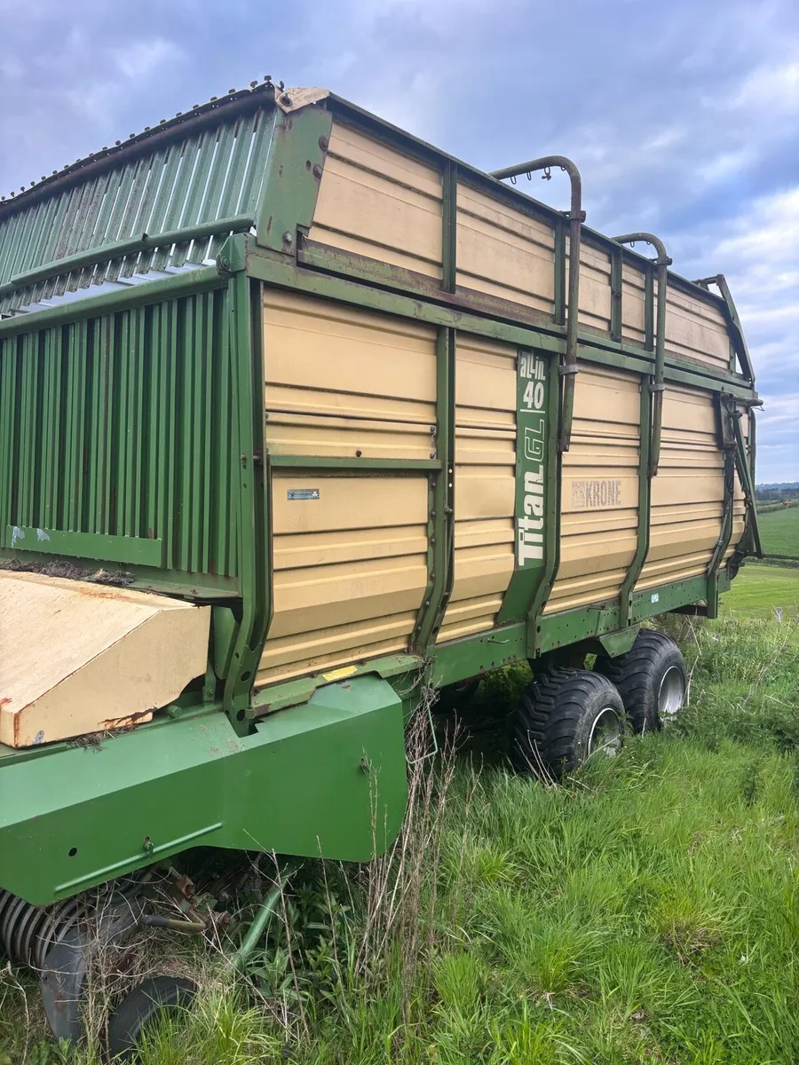 Krone titan gl 40 - Image 1
