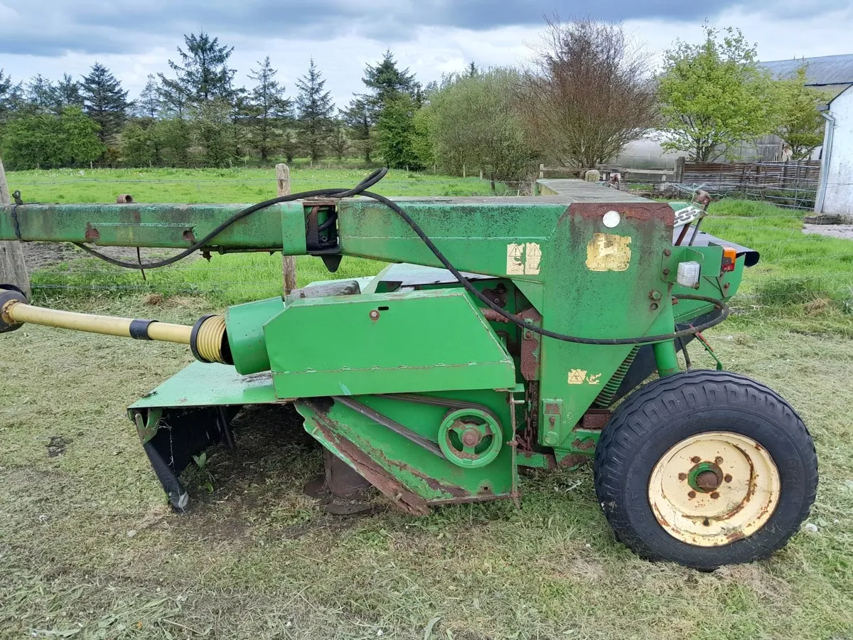 John Deer Mower - Image 1