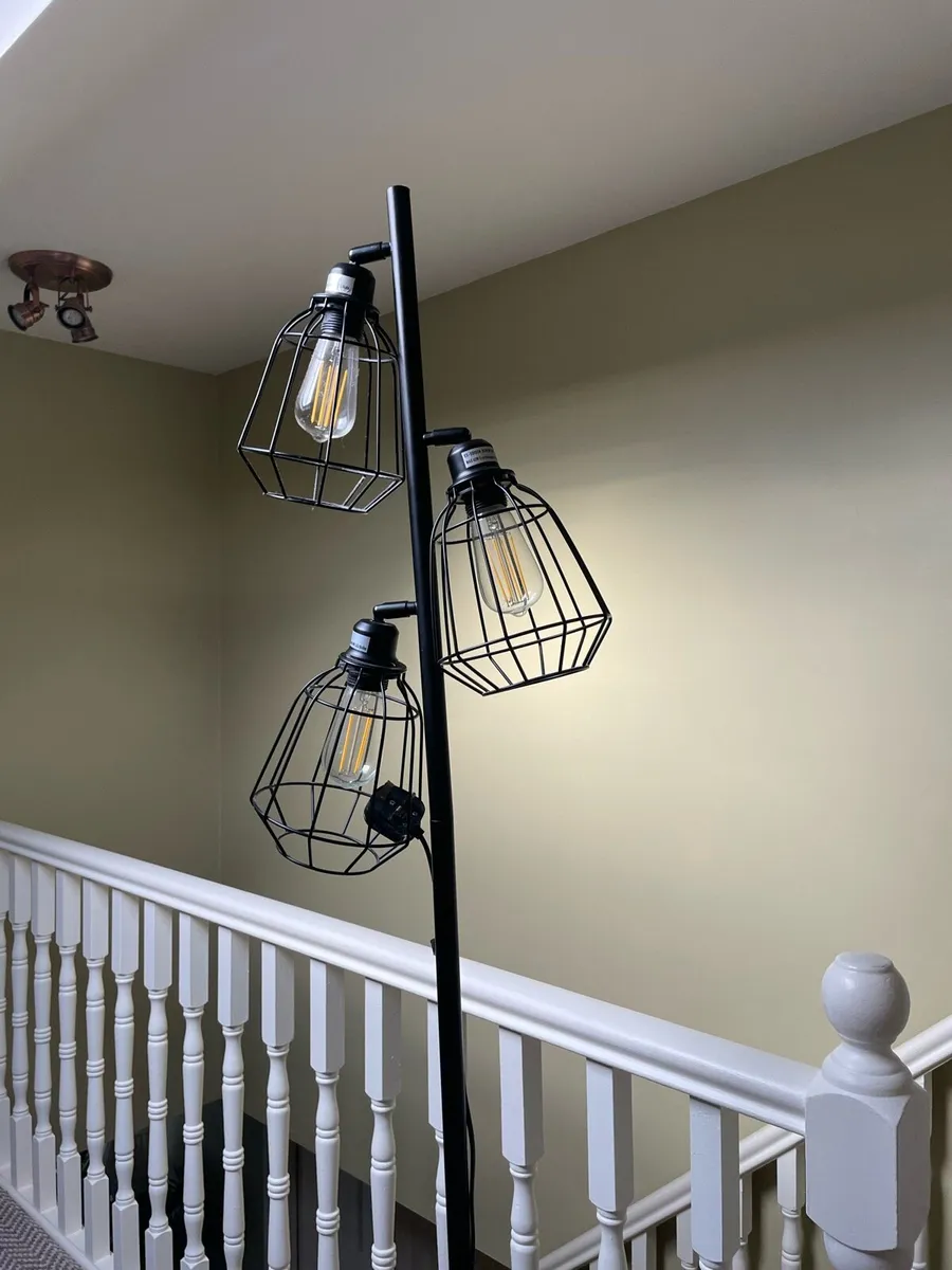 Industrial floor lamp - Image 2