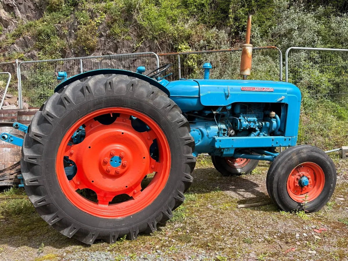 Classic Ford Major-era Tractor - Image 1