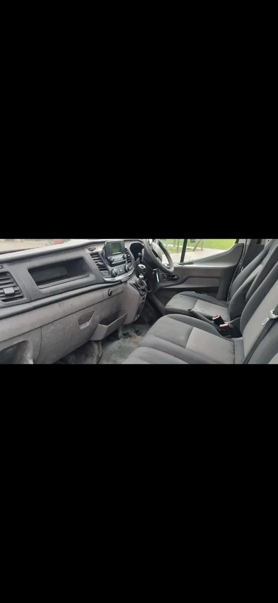 Ford Transit 2021 - Image 3