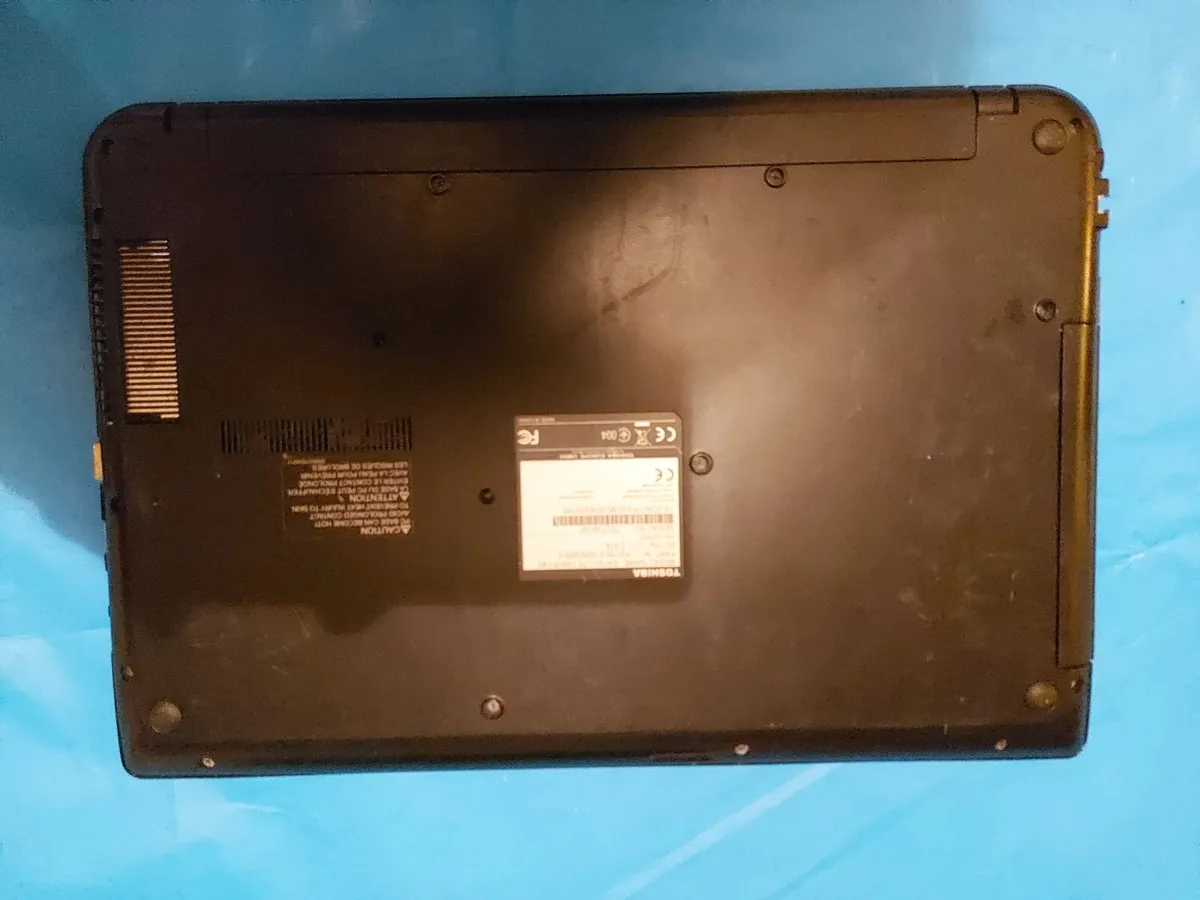 Toshiba Satellite Laptop C50-B-14D, 4GB RAM, 500GB - Image 4