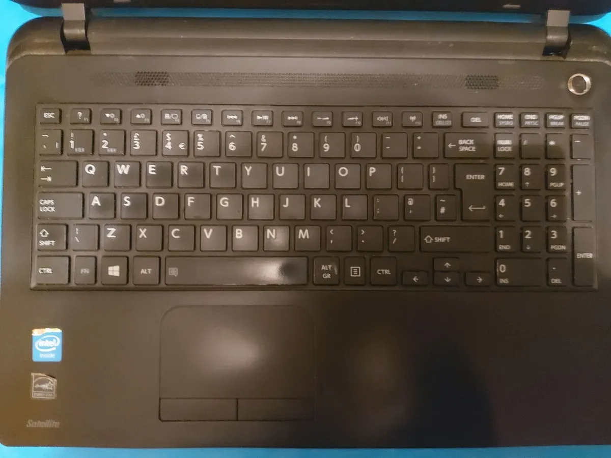Toshiba Satellite Laptop C50-B-14D, 4GB RAM, 500GB - Image 3