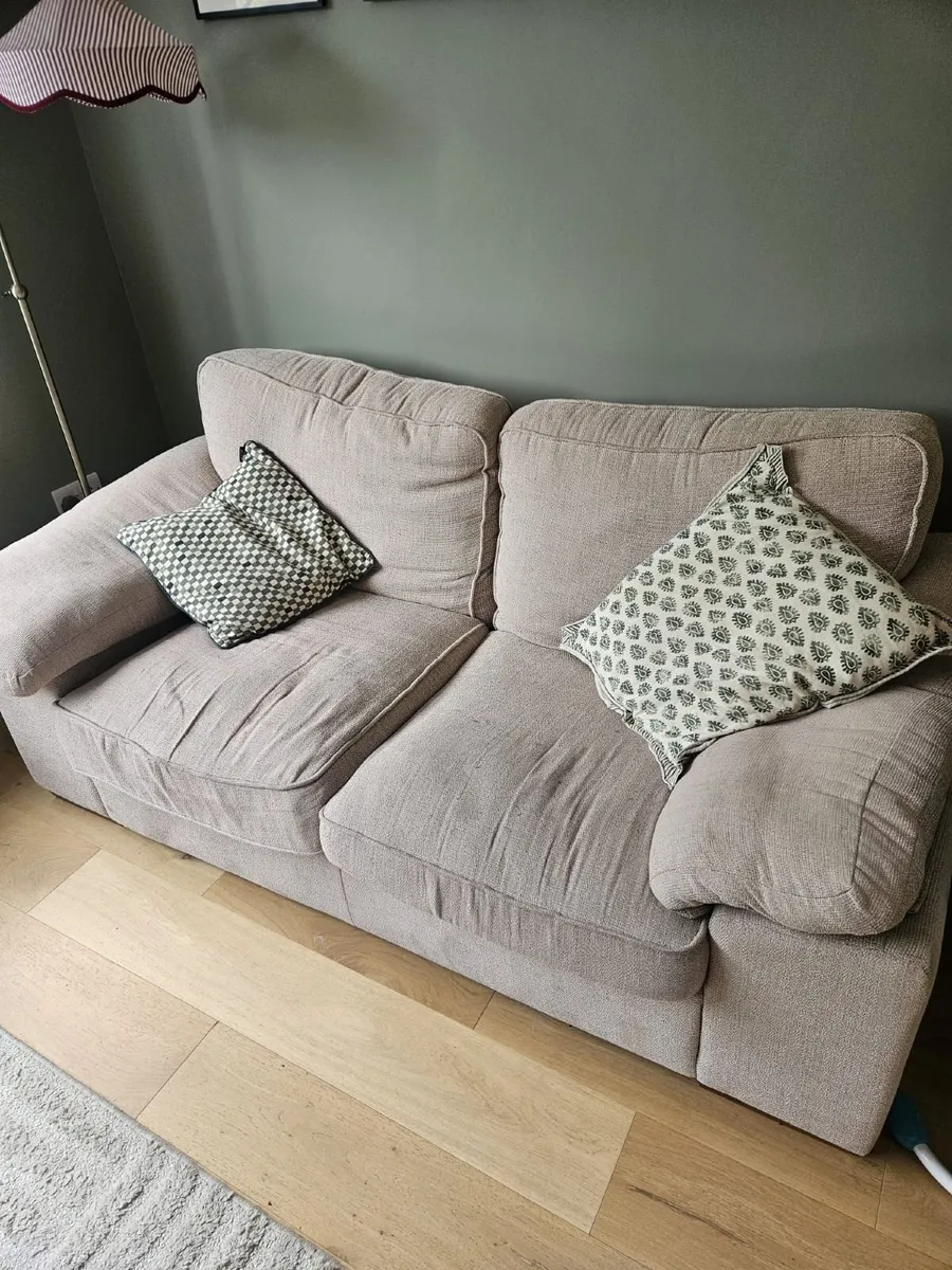Couch - Image 1