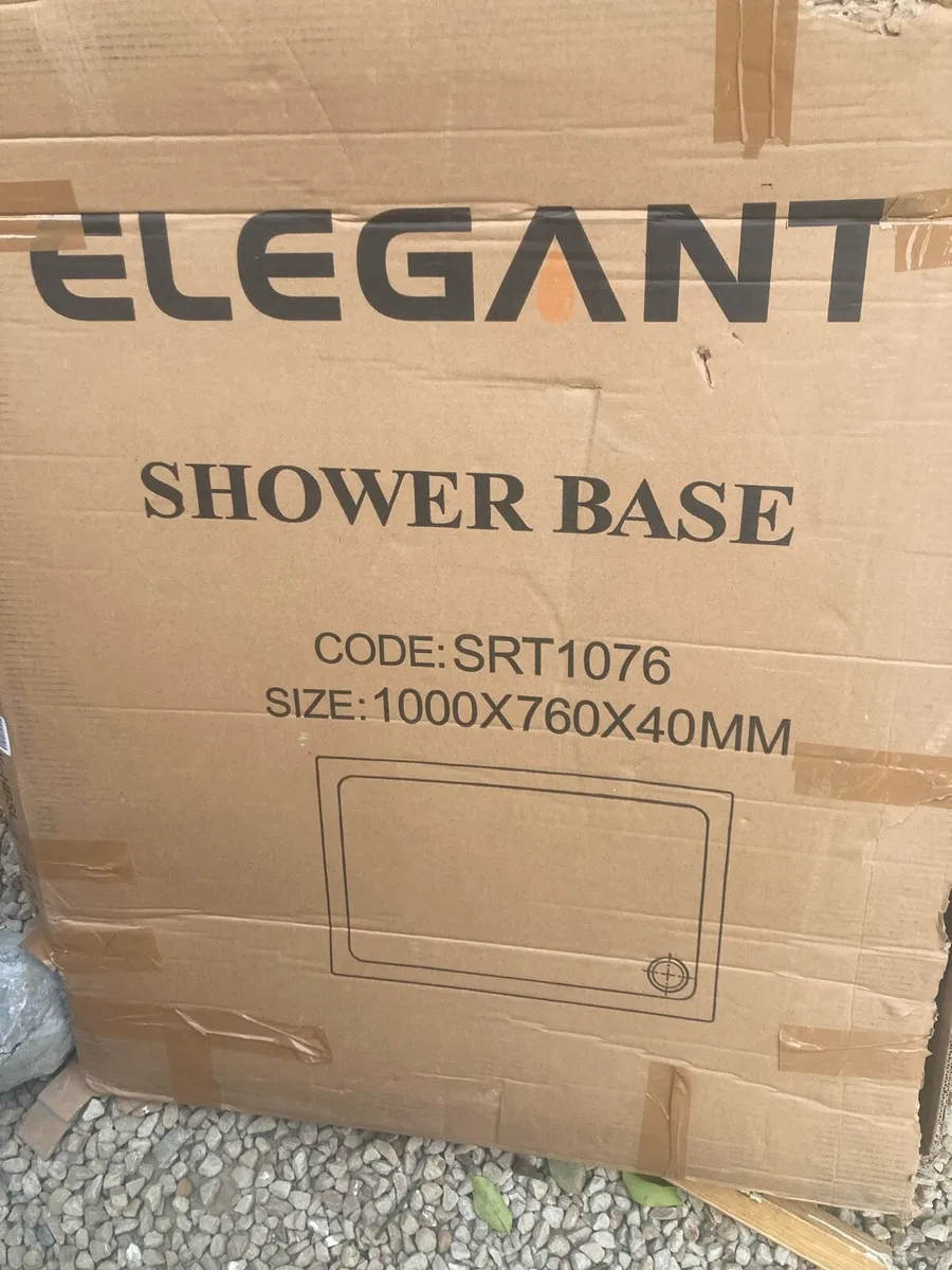 Shower tray - Image 1