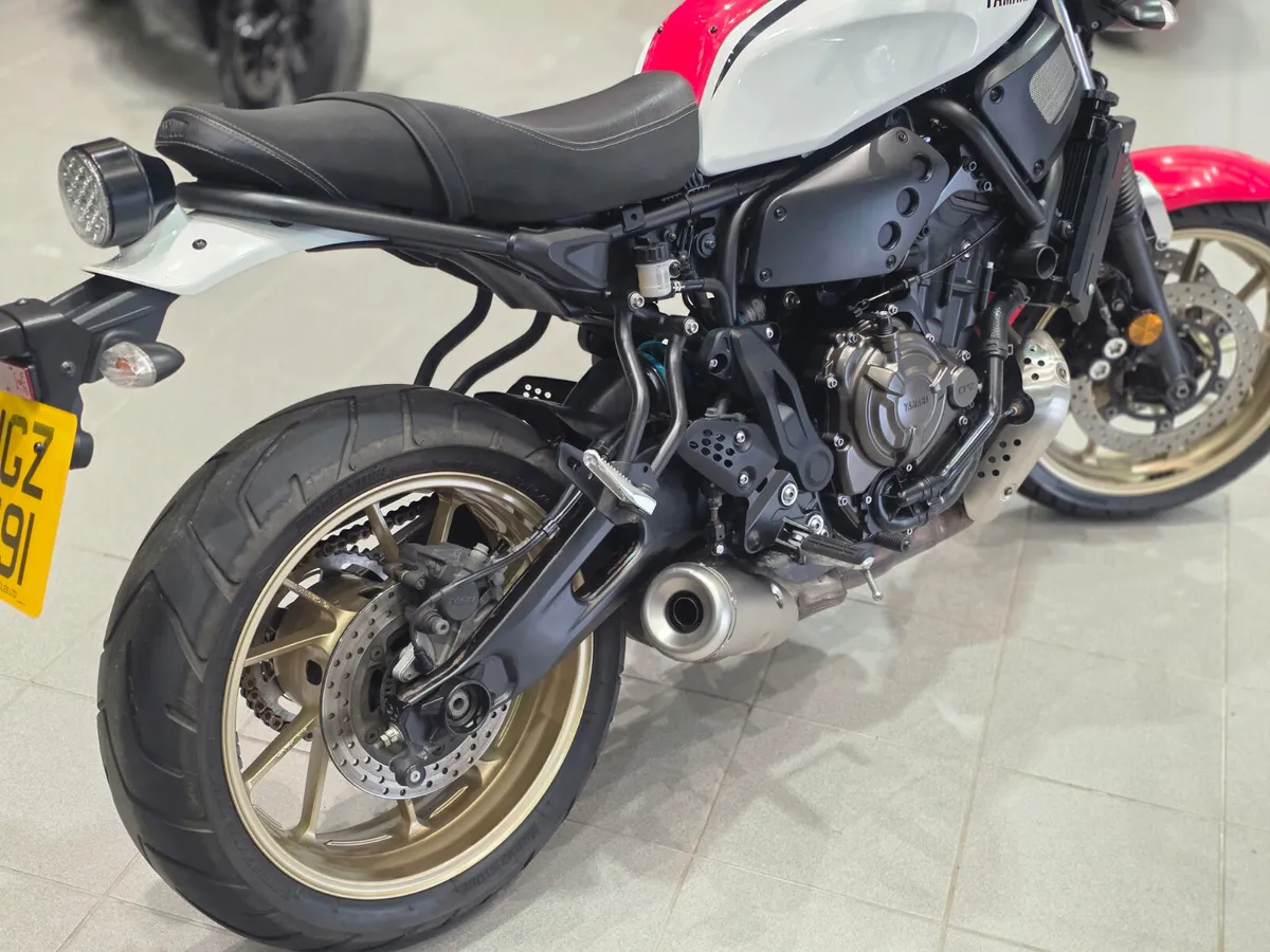 Yamaha XSR700 - Image 4