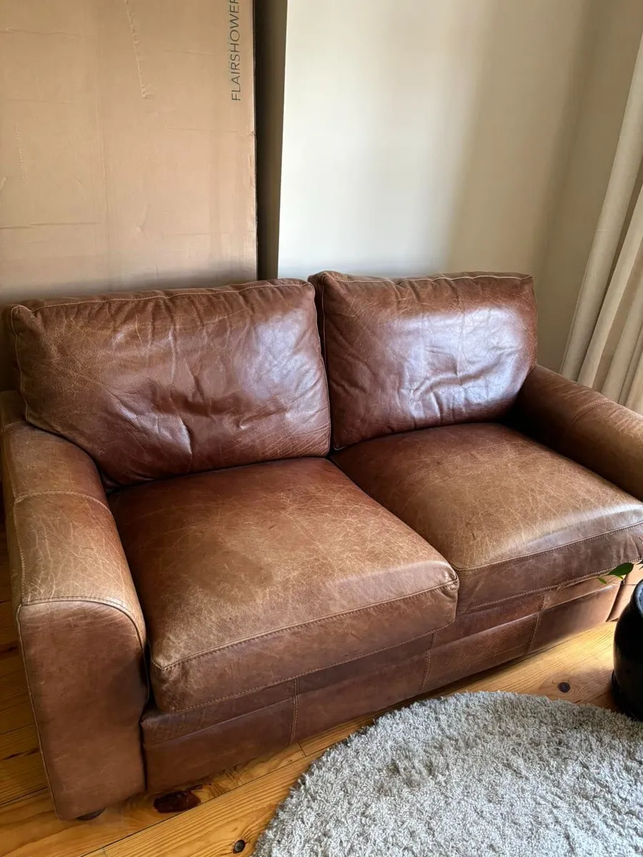 TWO 2 SEATER LEATHER SOFAS. - Image 1