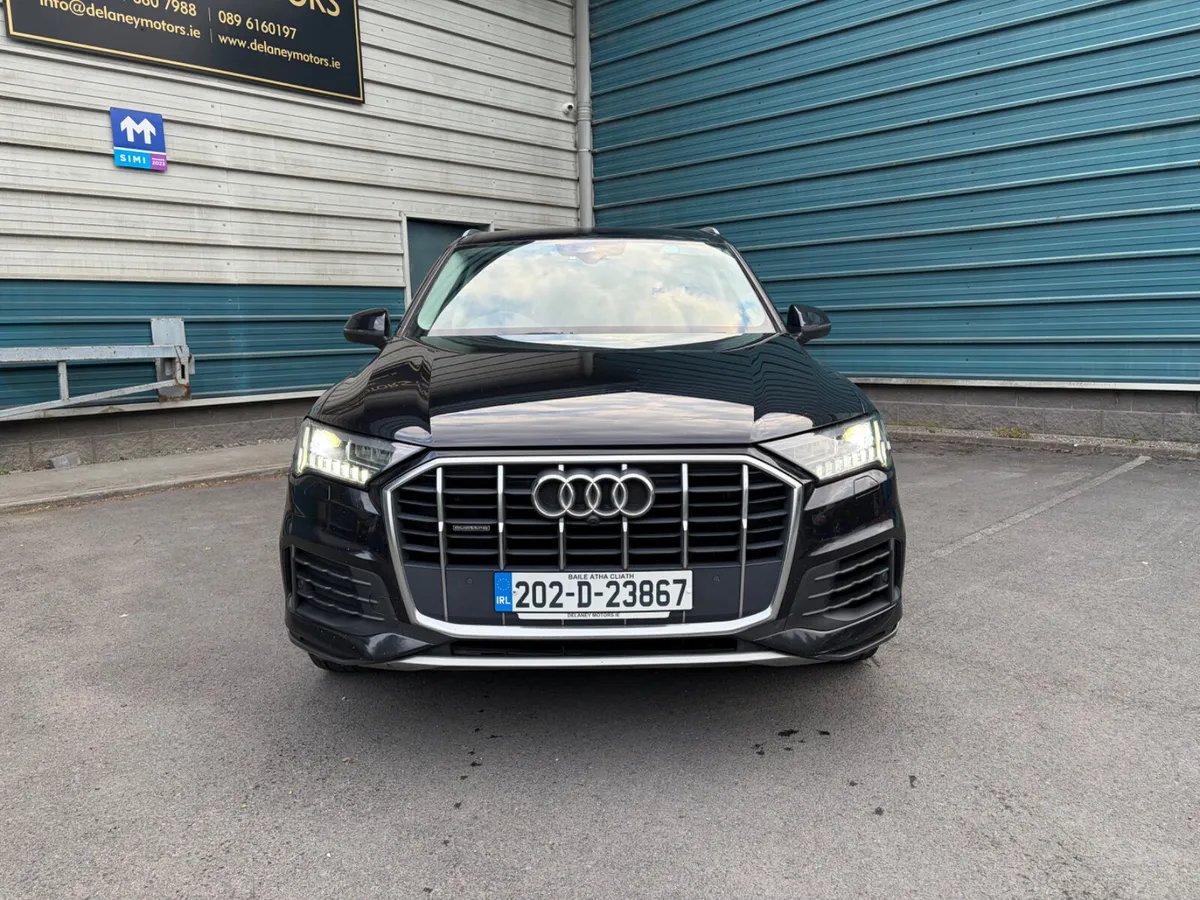 202 Audi Q7 N1 2 Seat Commercial Van - Image 2