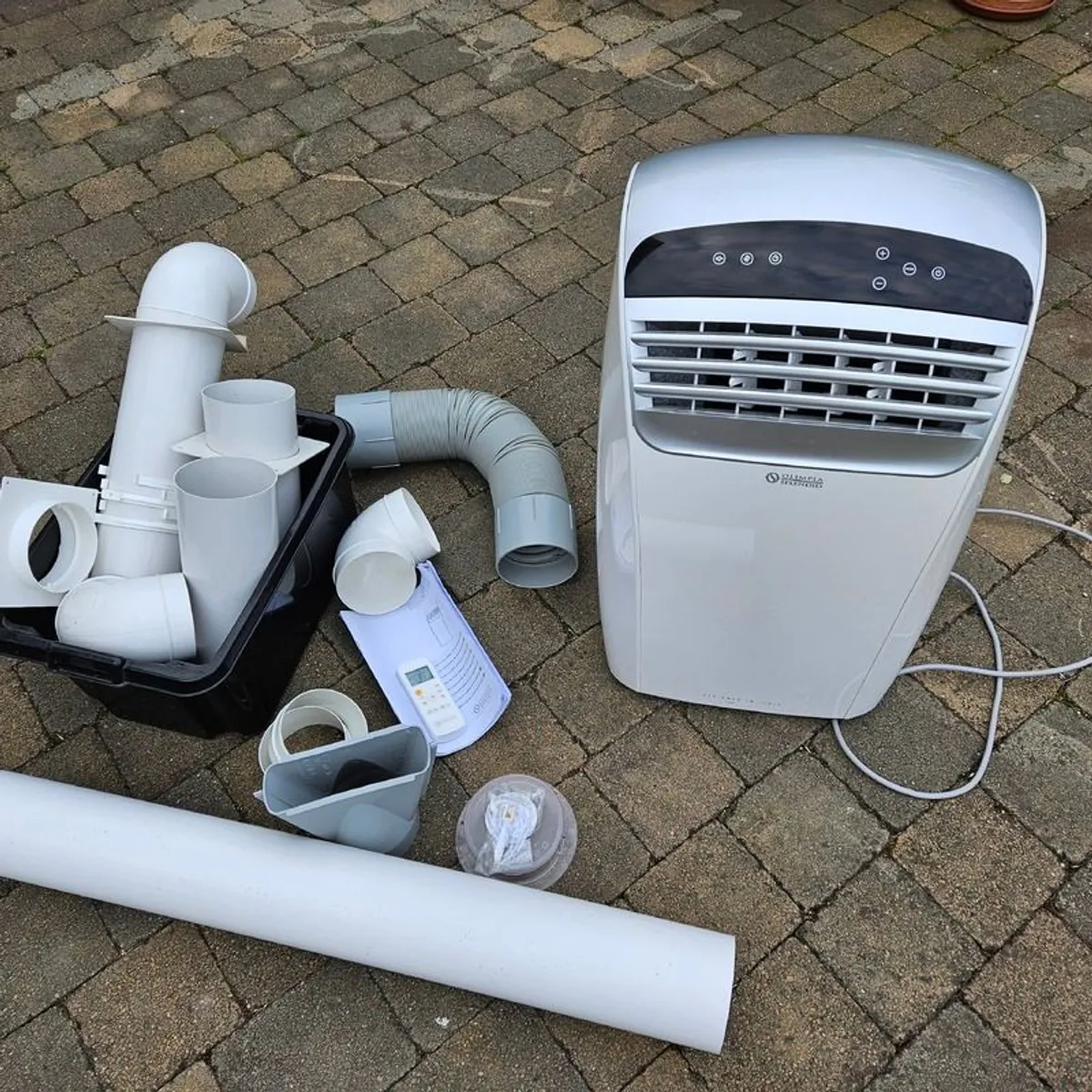 Air conditioner (portable) - Image 4