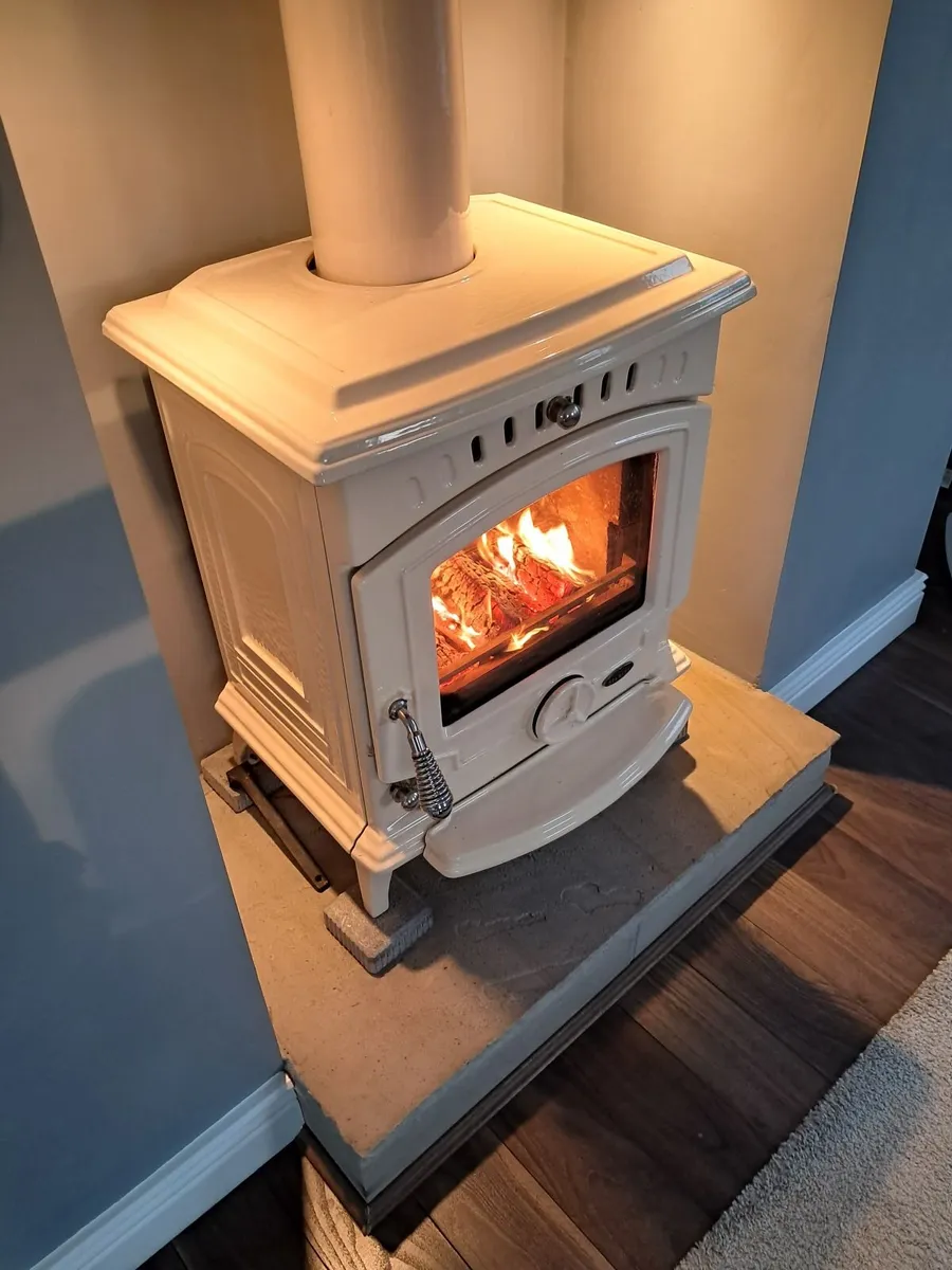 Stanley stove - Image 2