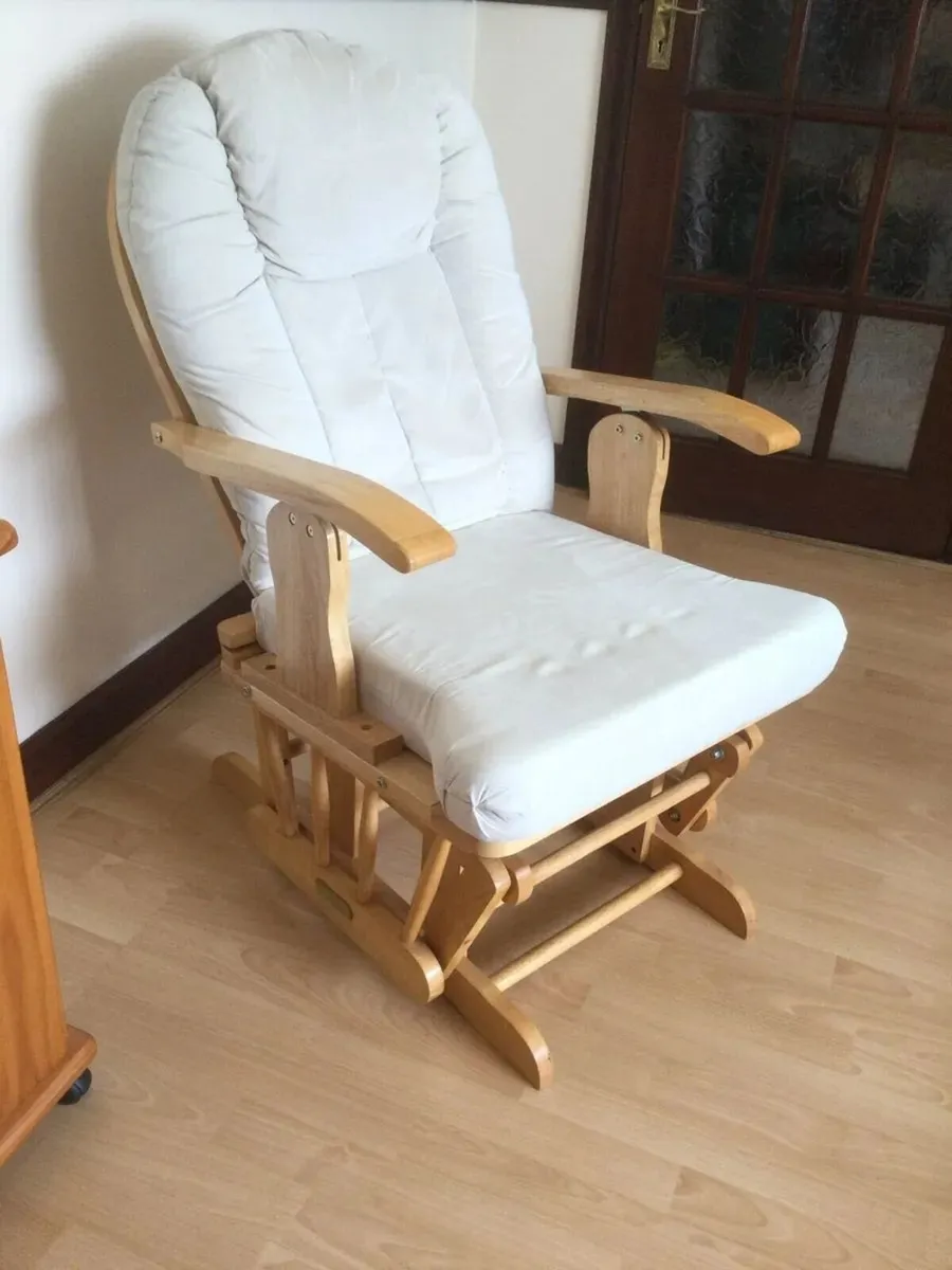 Cosatto Reclining Chair in Excellent Condition - Image 2