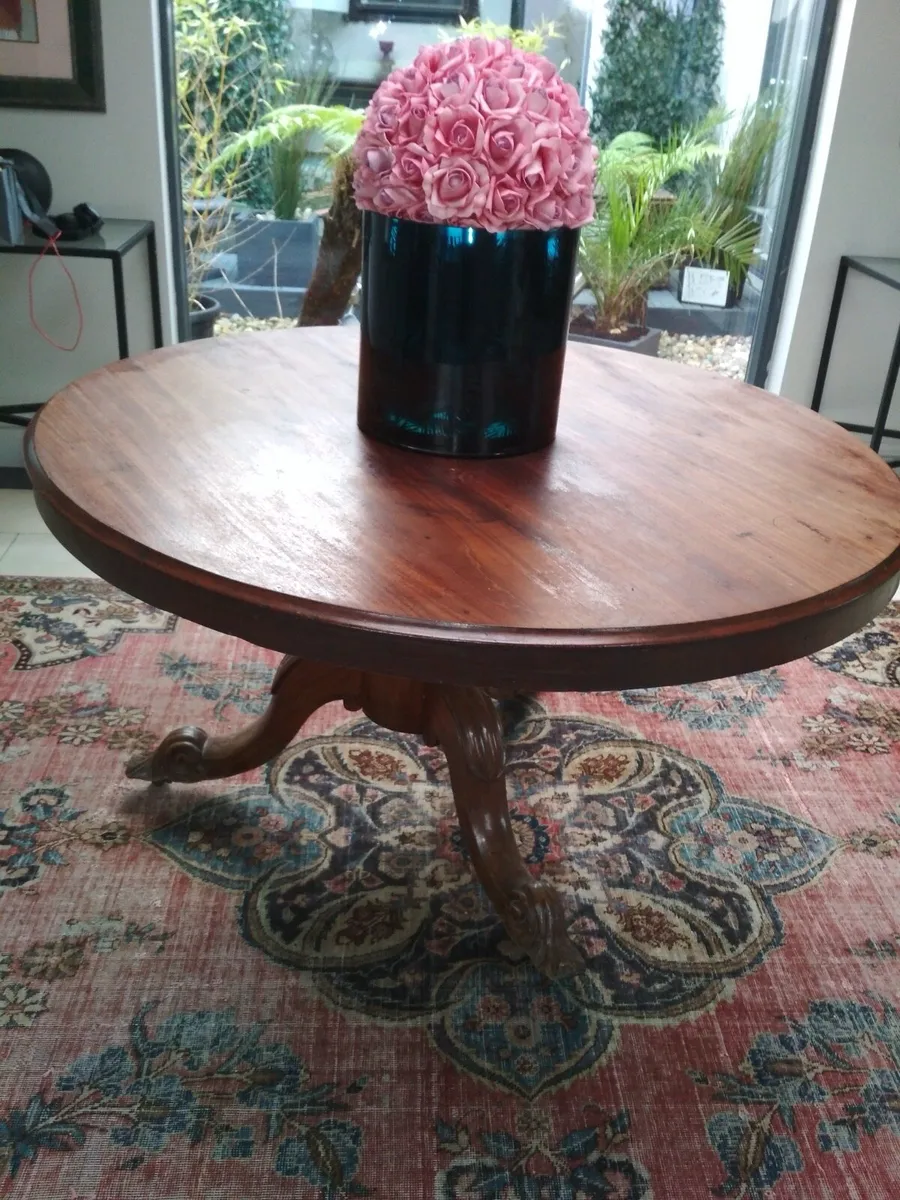 Antique circular table - Image 1