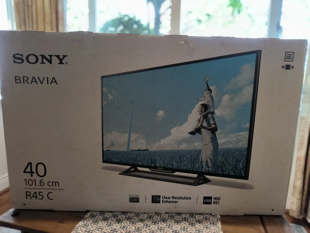 Television Sony Bravia R45 C -  40 - Image 1