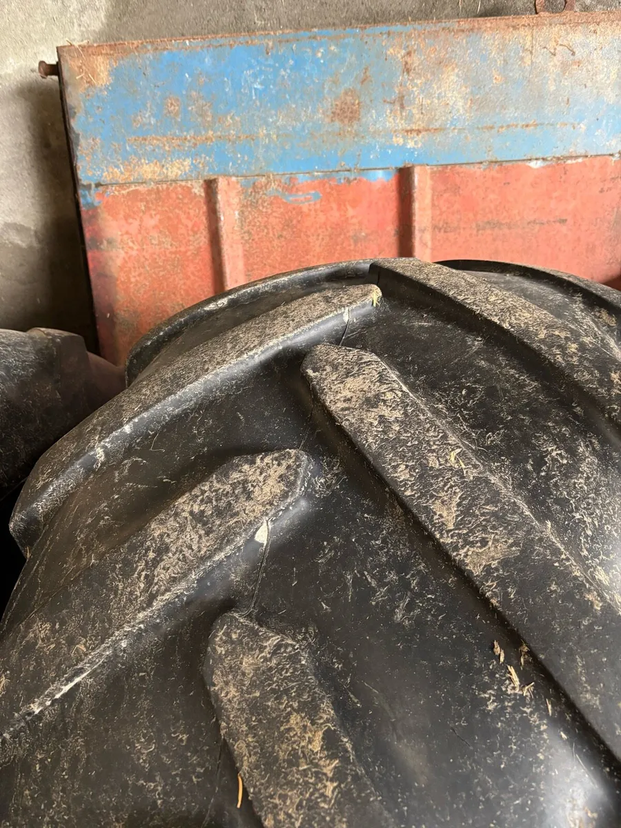 Michelin 620/70/R26 tyres - Image 3