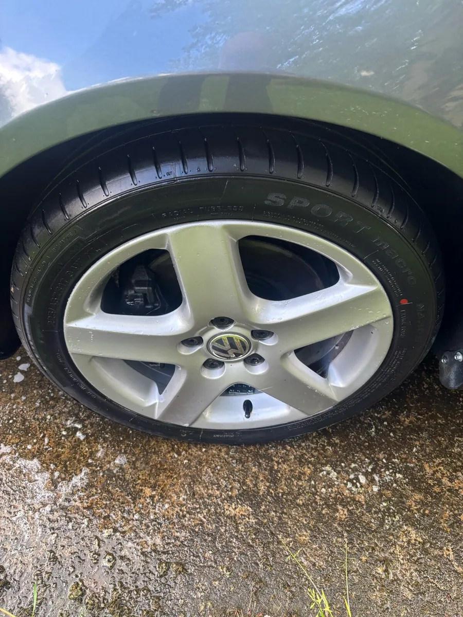 17 VW ALLOYS - Image 2