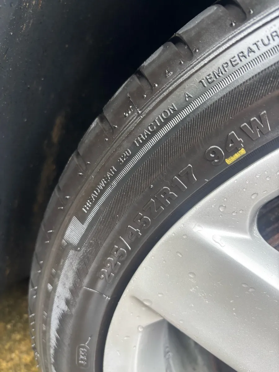 17 VW ALLOYS - Image 4