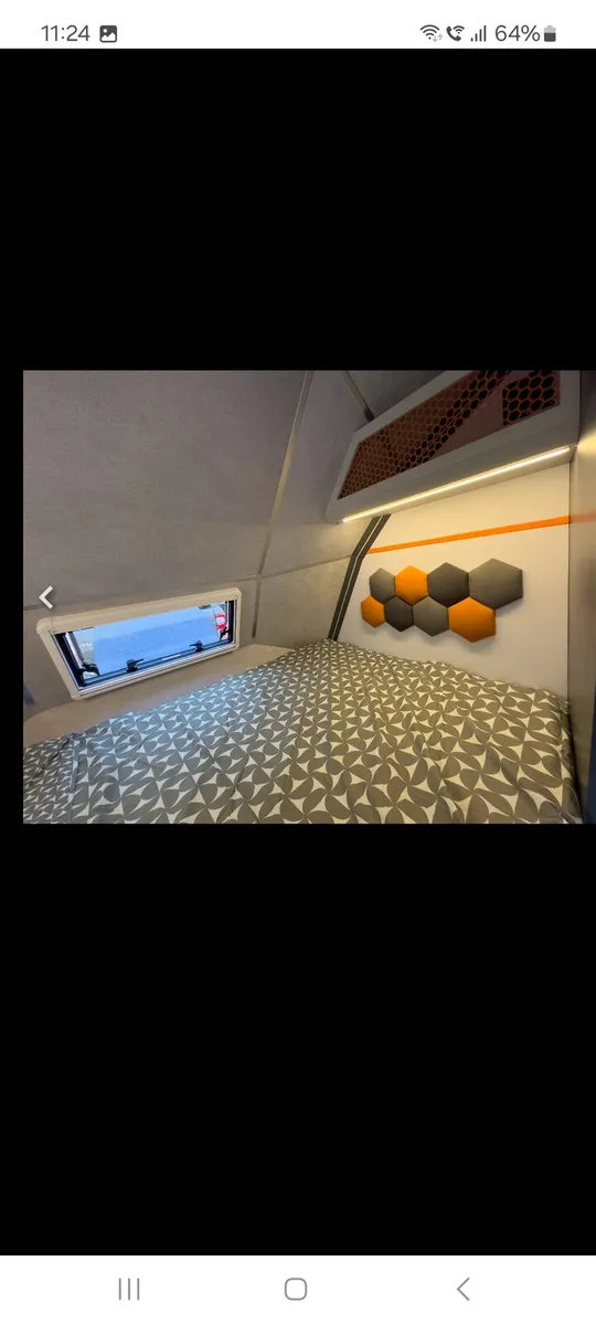 Off Grid Caravan - Image 4