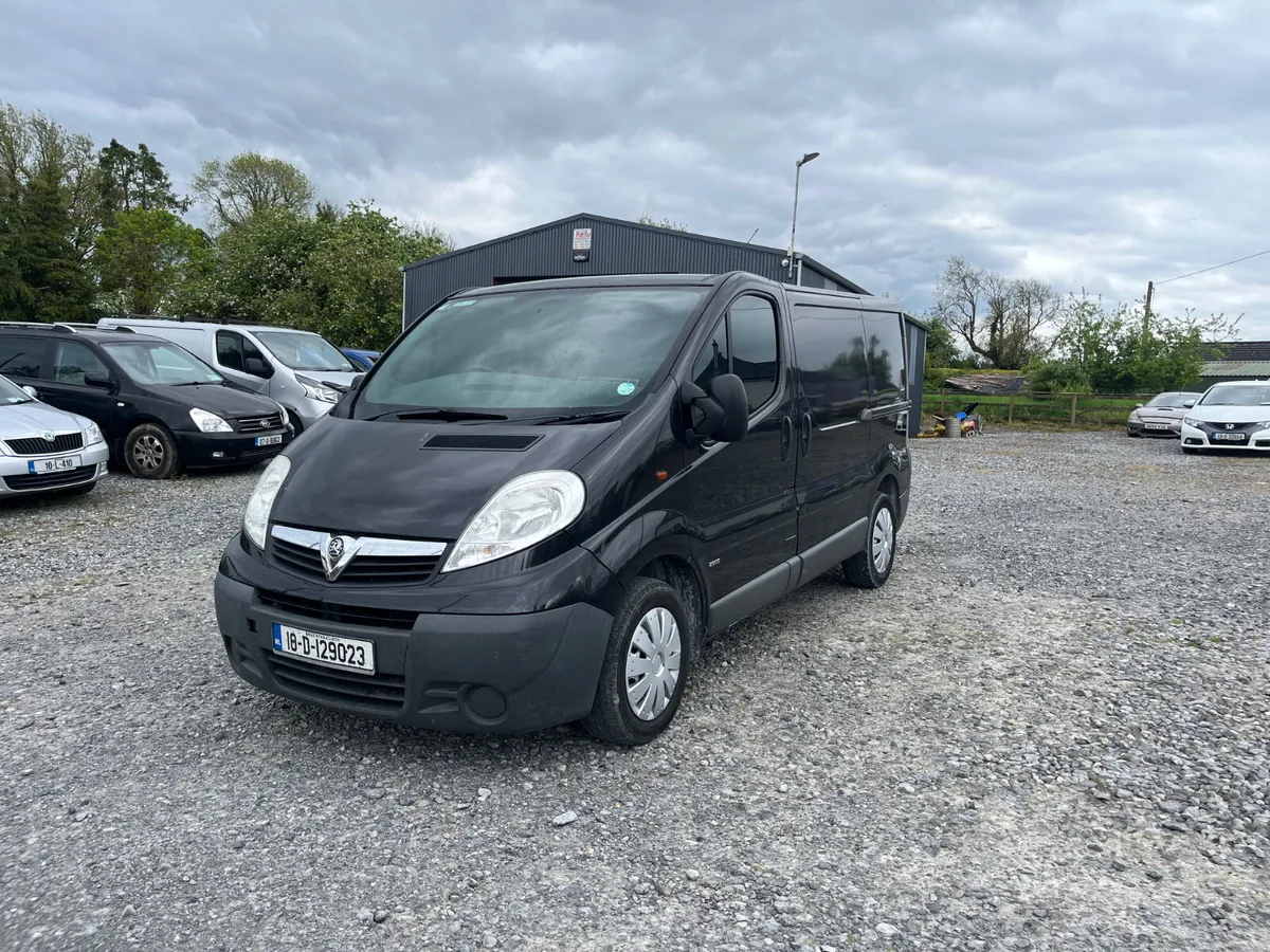 2010 Vauxhall  Vivaro 2.0 cdti - Image 4