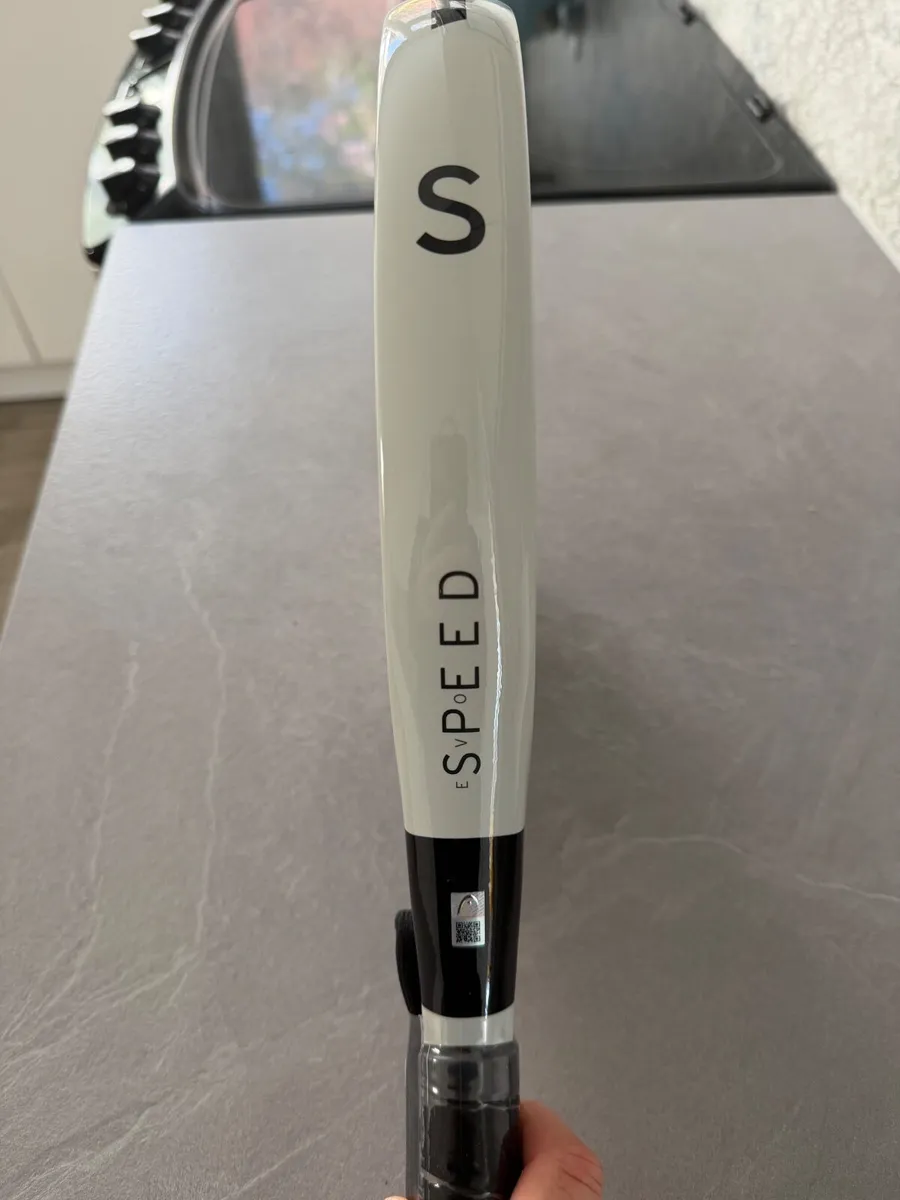 Brand New Never Used Head Speed Padel Racket - Image 2