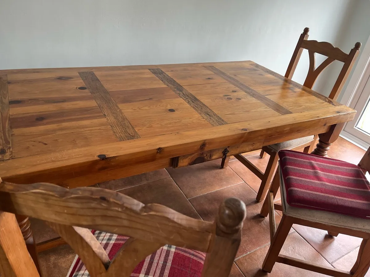 Kitchen Table & 4 Chairs - Image 4