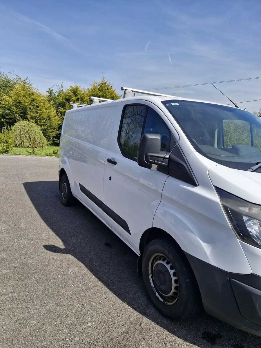 Ford Transit Custom Van - Image 3