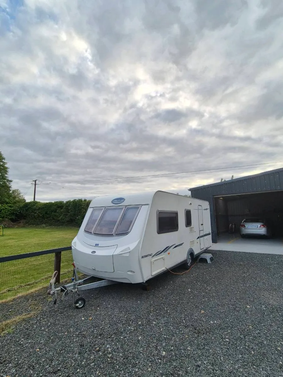 caravelair carvan - Image 1