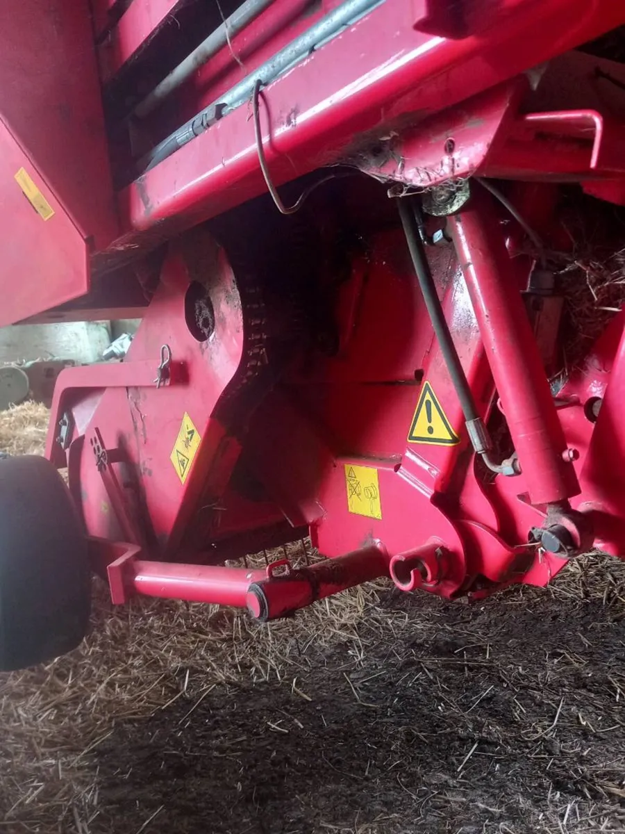 Pottinger Silage Wagon Faro 4000 - Image 3