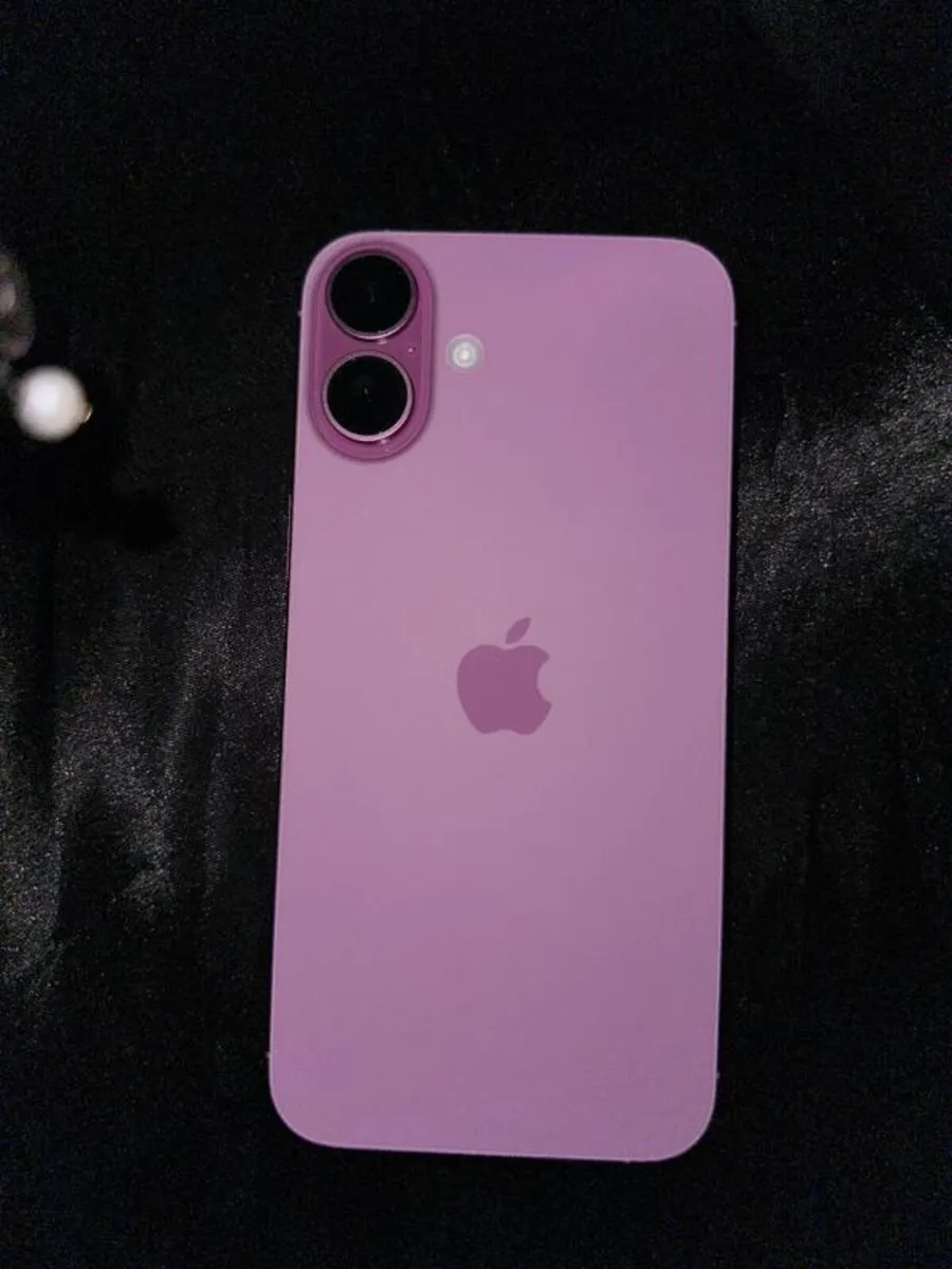 iPhone 16 plus - Image 2