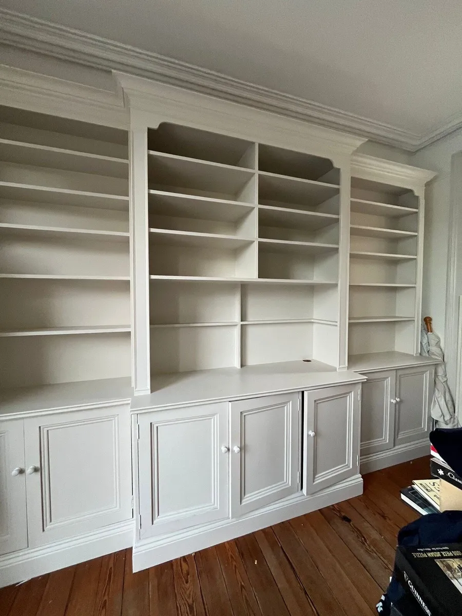 Dresser/bookshelves - Image 2