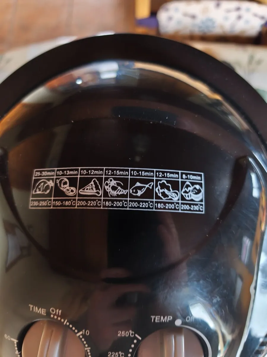 Halogen Convection Oven / Air Fryer – Tower Brand - Image 2