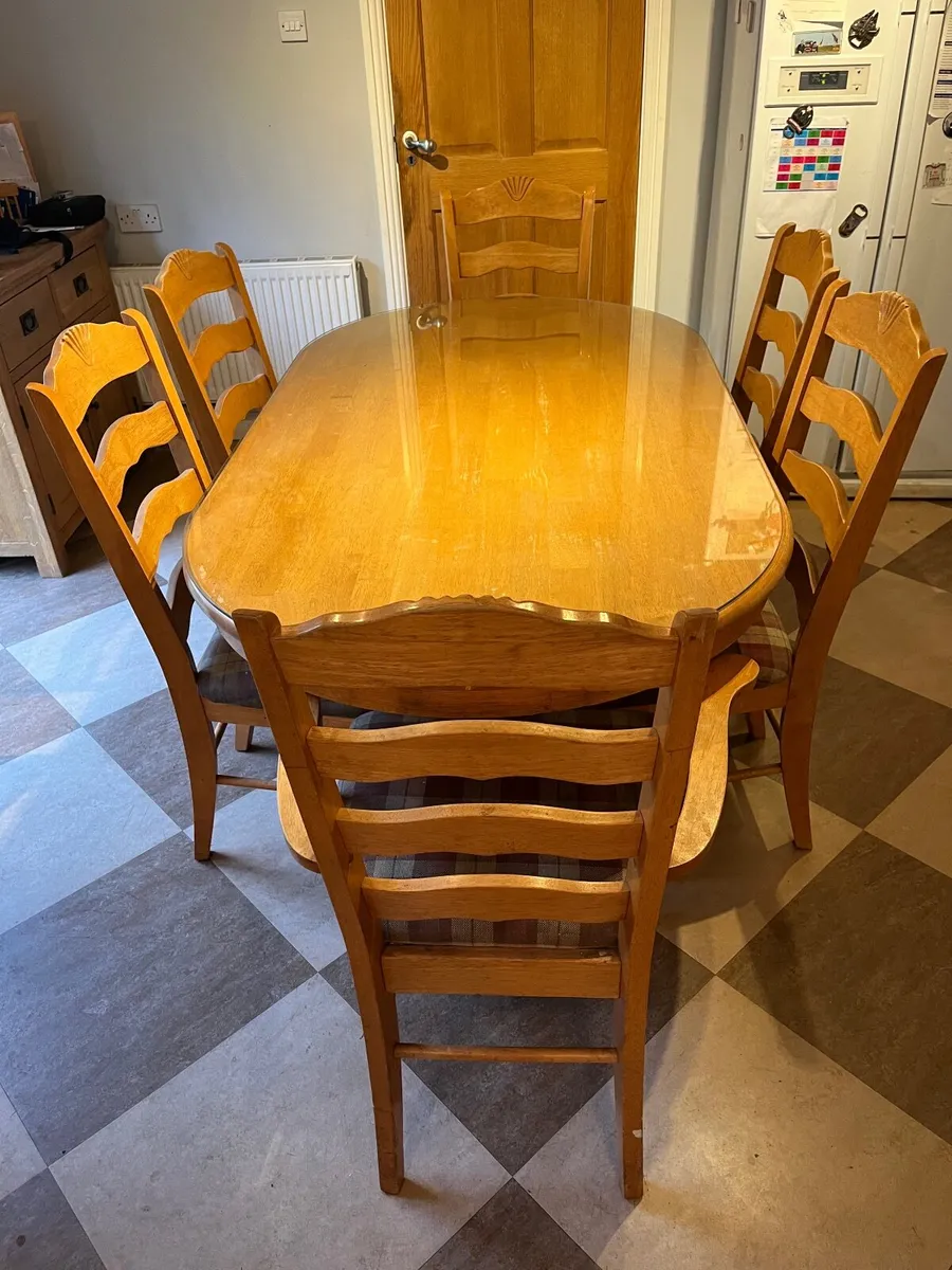 Dining Table and Chairs - Image 4