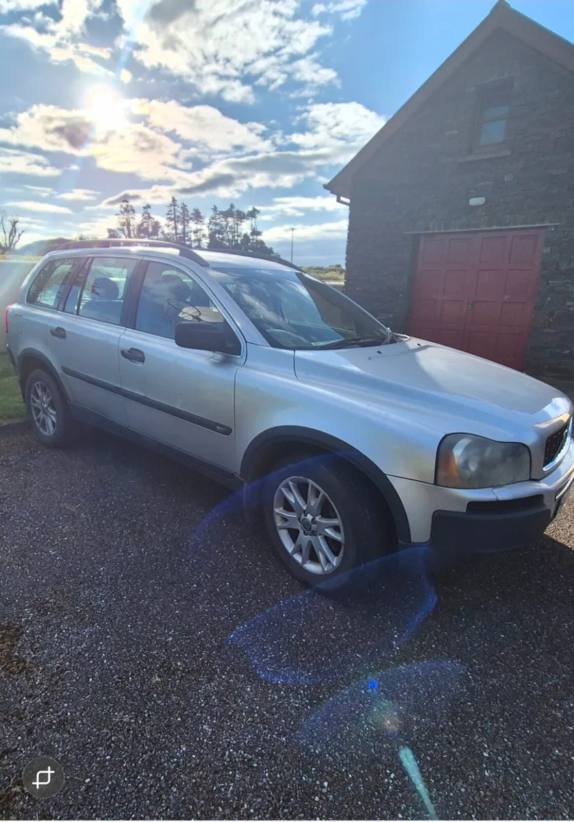 Volvo XC90 2006  SPARES OR REPAIR - Image 1