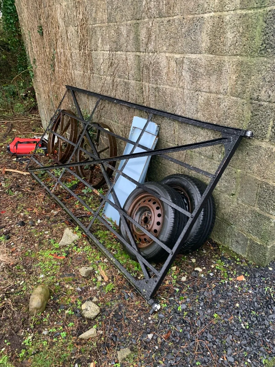 Vintage gate
