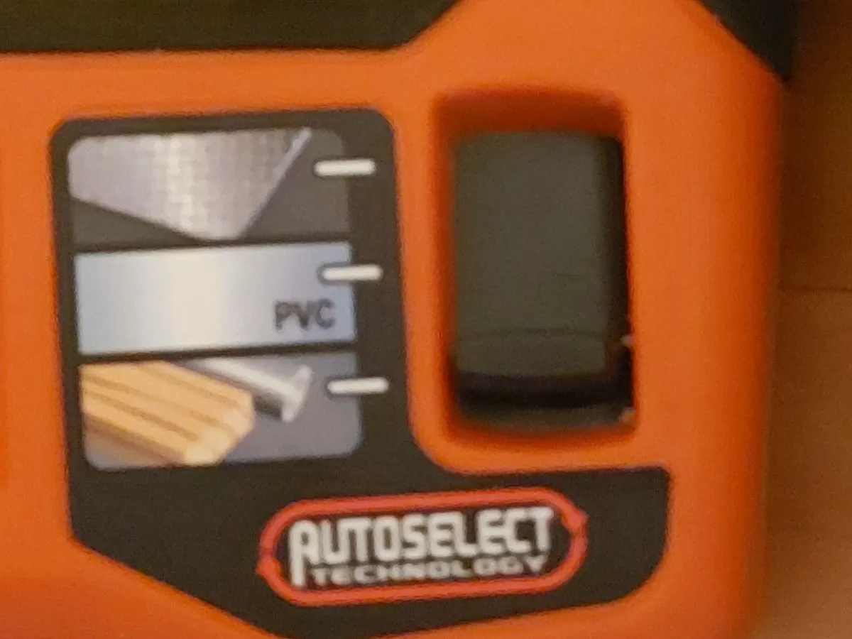 Black & Decker RS890K-GB Scorpion Powered Hand Saw - Image 4