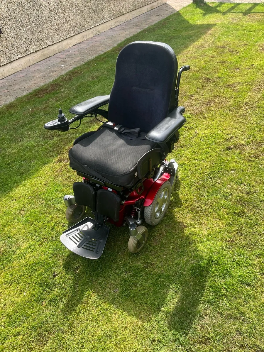 Electric wheelchair - Image 3