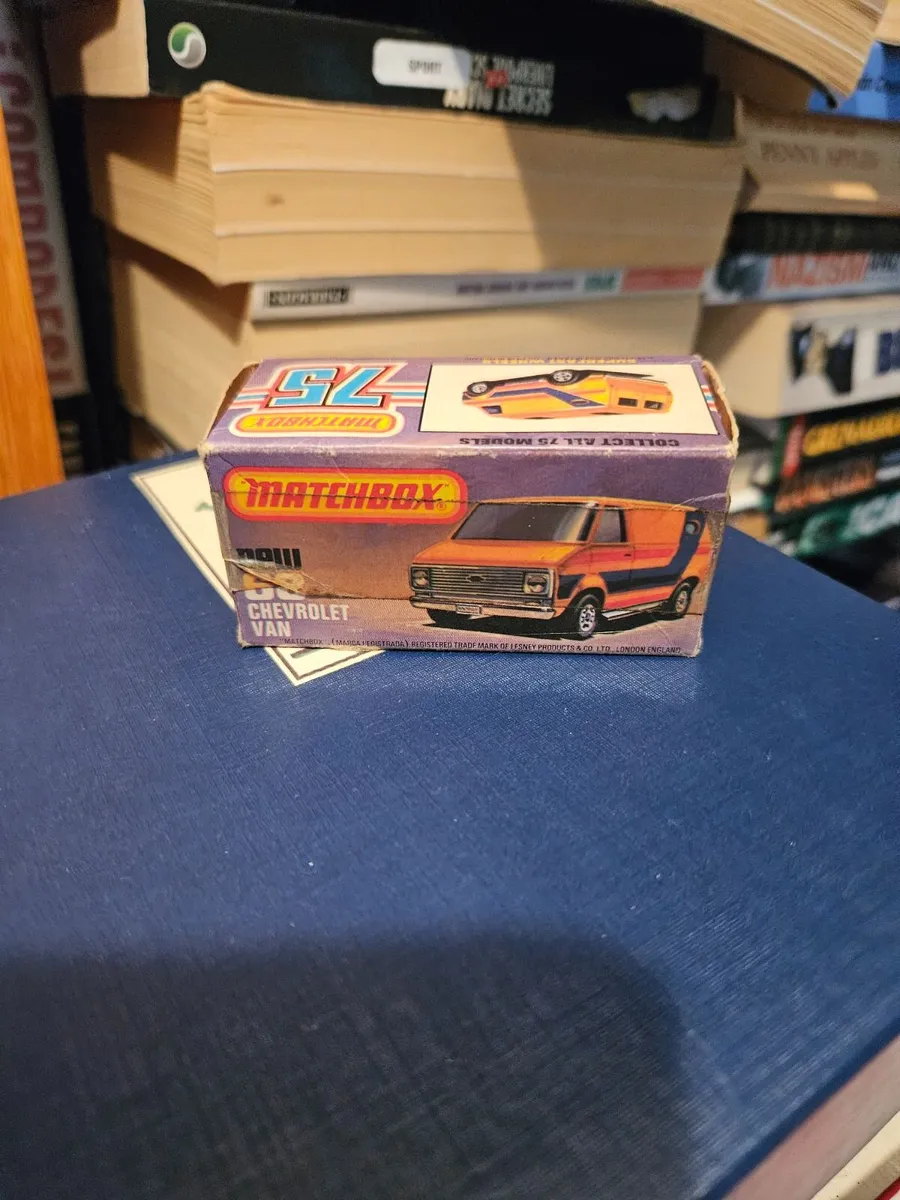 Matchbox Superfast Chevrolet Van - Image 2