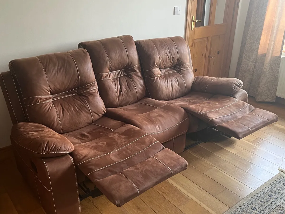 3 seater recliner sofa ( waterproof suede look ) - Image 1