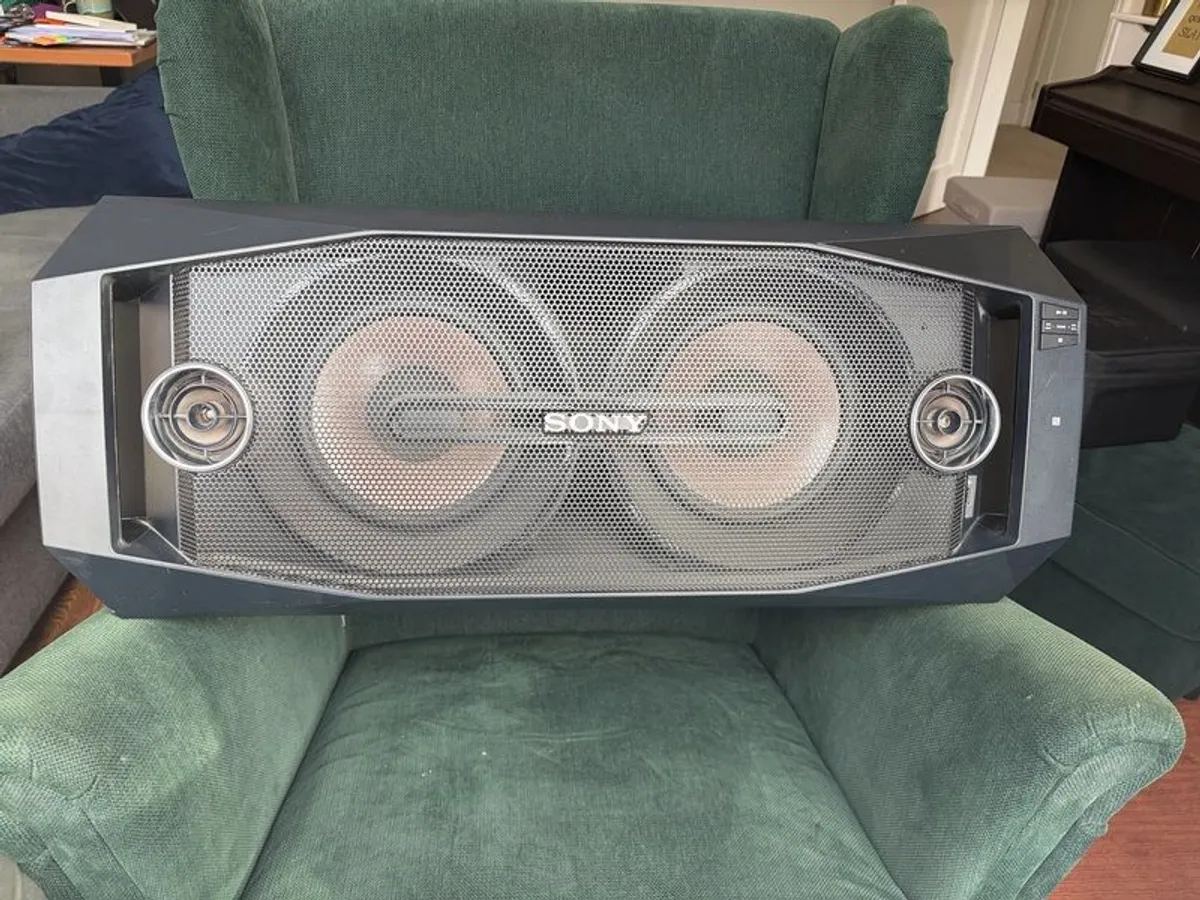 Sony GTK-X1BT Bluetooth Party Speaker - Image 3