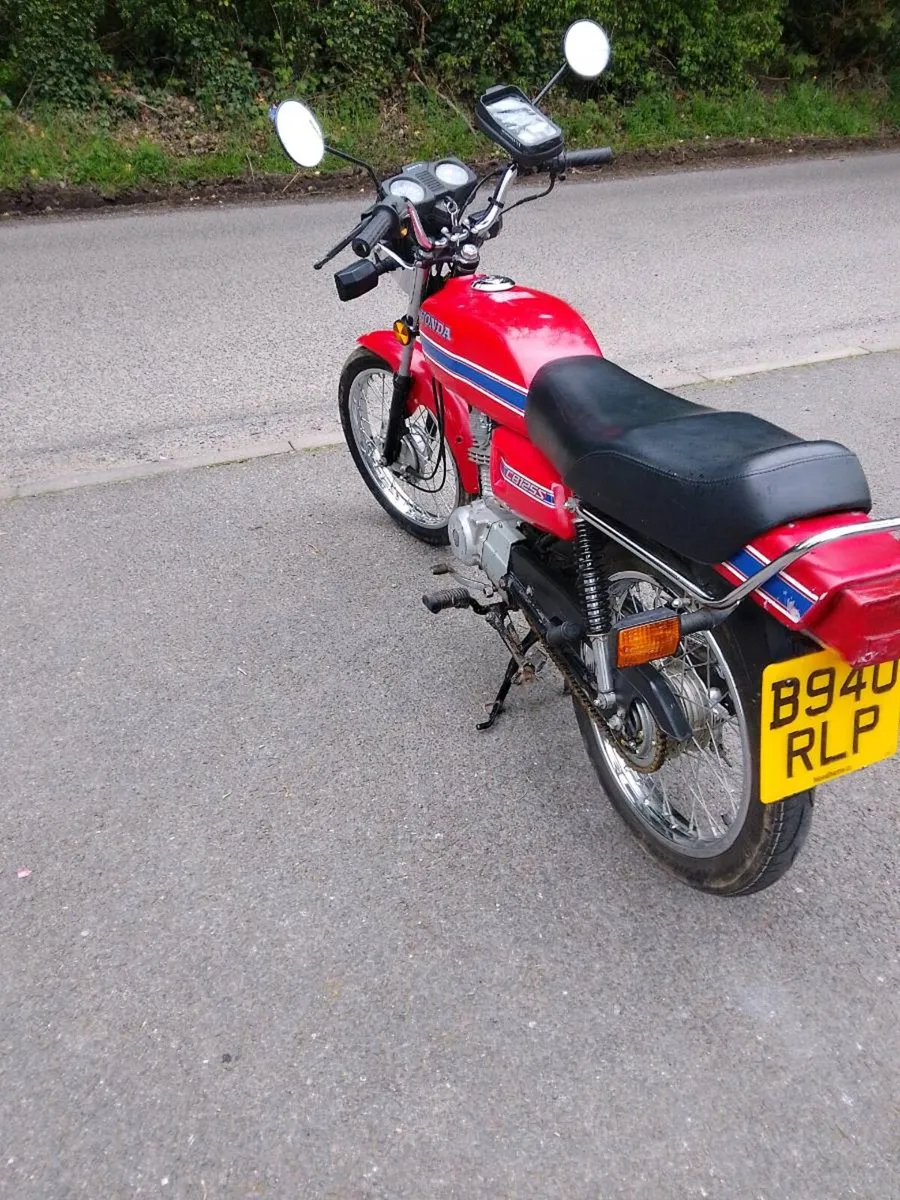 Honda 125s 1985 - Image 2