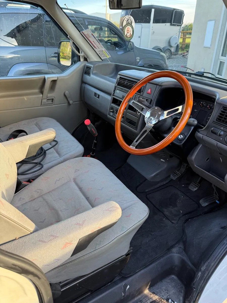 Volkswagen t4 pickup - Image 2