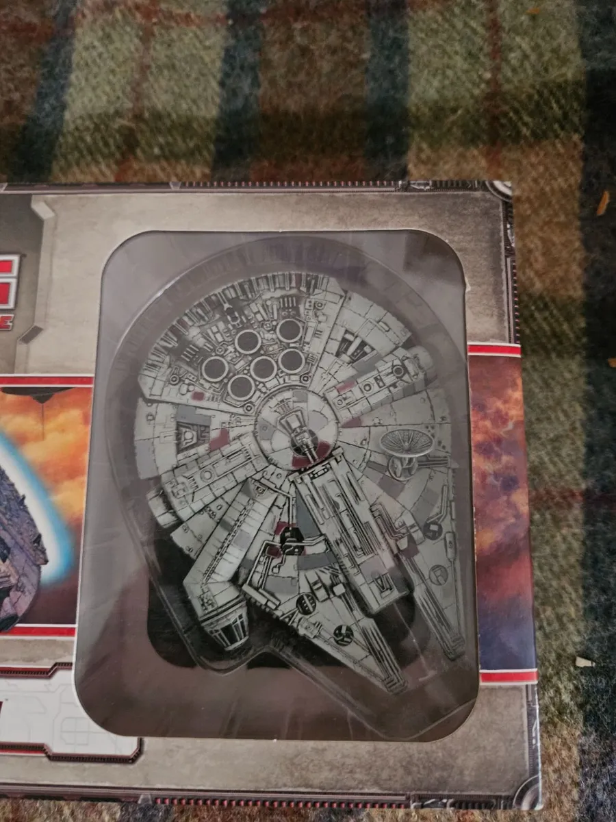 Star Wars Millennium Falcon - Image 2