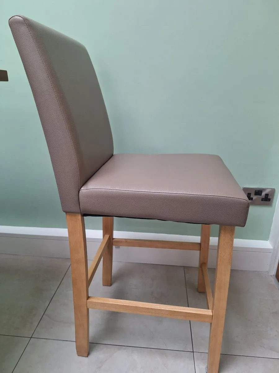 Counter high stools - Image 3
