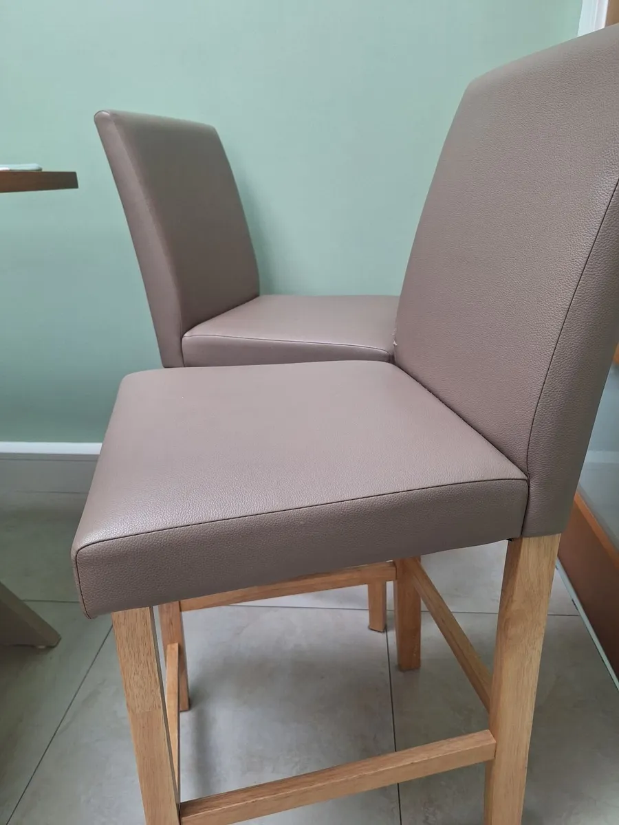 Counter high stools - Image 4